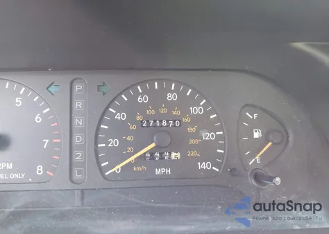 1997 Toyota Avalon Xl z USA, uszkodzony, nr VIN 4T1BF12B8VU179329